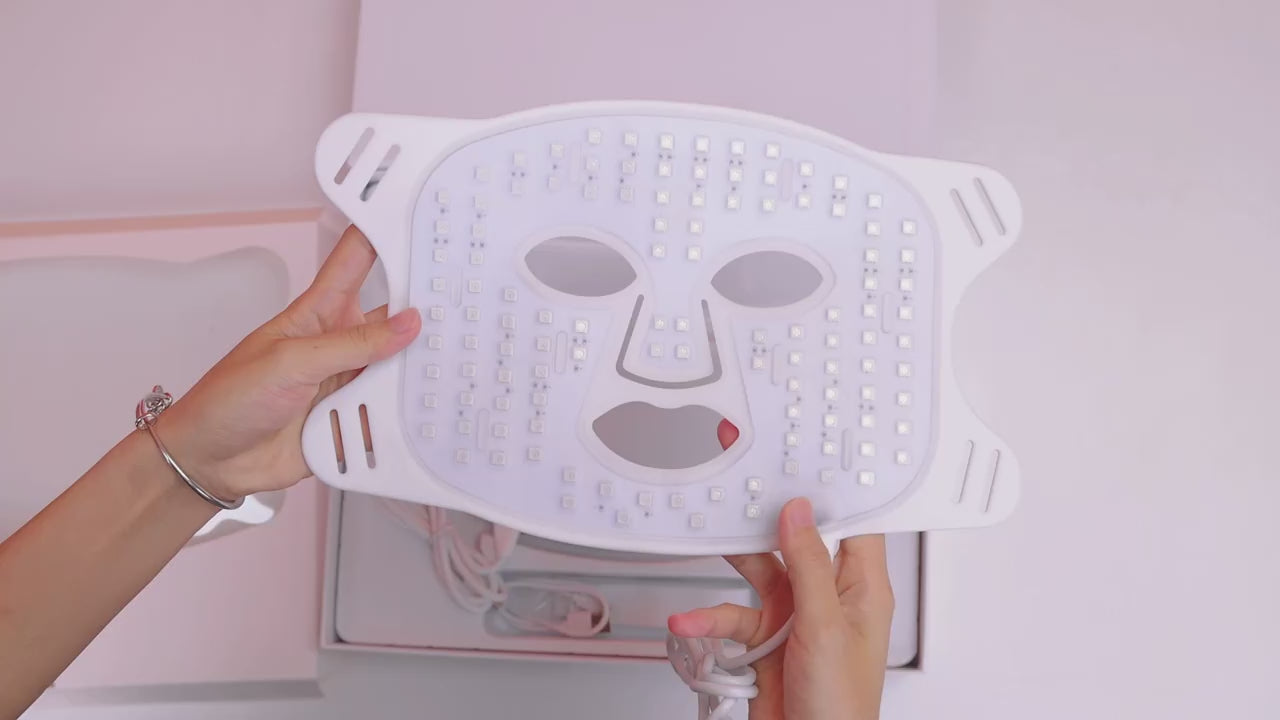 7-Color LED Facial Therapy Mask with Neck Attachment 470nm, 520nm, 630nm Light Wavelengths